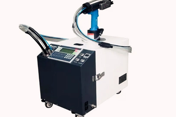 自動(dòng)送料鉚接機(jī)不僅安裝方便且提高生產(chǎn)效率! 圖2